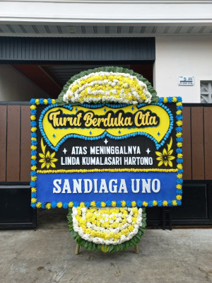 Papan Bunga Duka di Ujan Mas